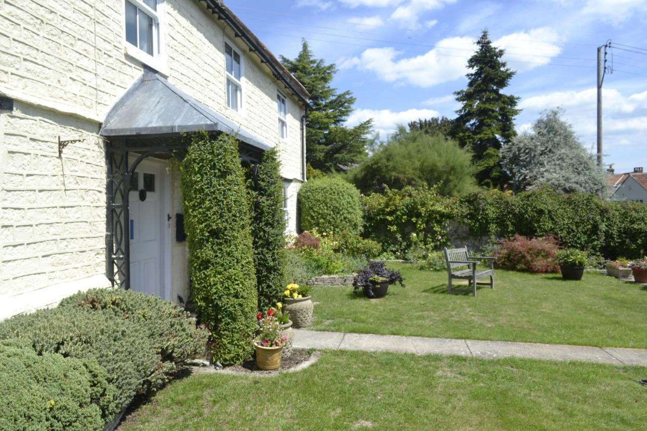 The Lawns Tea Room And B&B Ashcott Kültér fotó