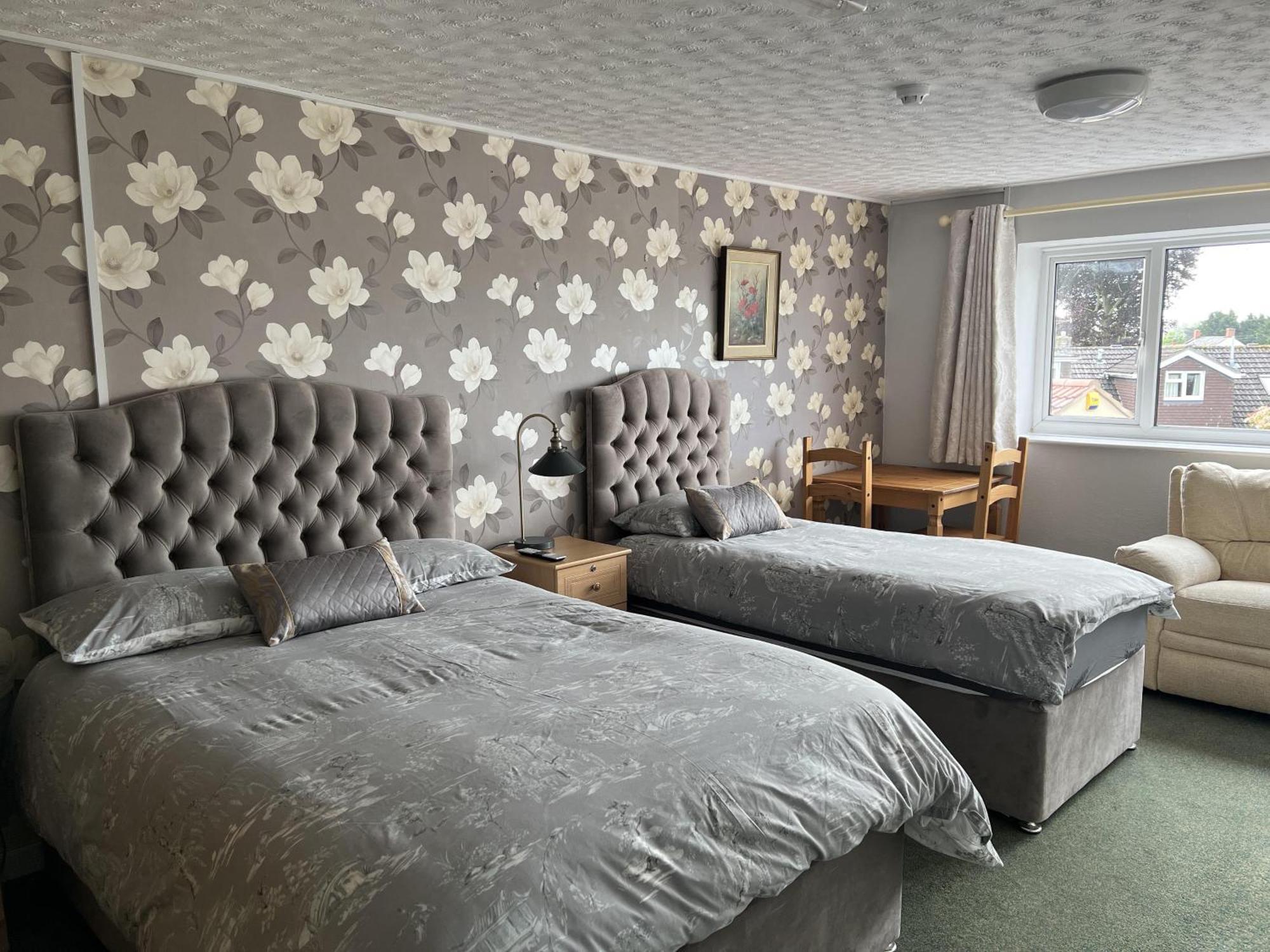 The Lawns Tea Room And B&B Ashcott Szoba fotó